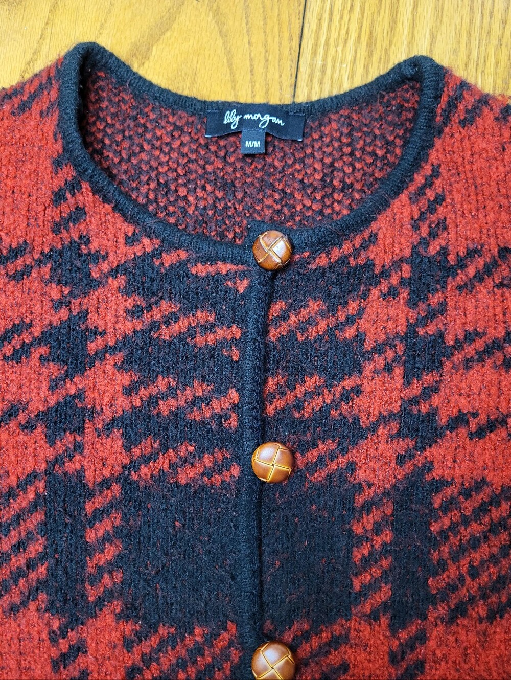 ✨️Lily Morgan Red Plaid Sweater sz M - Picture 3 of 5